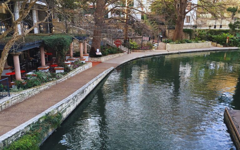 Quiet morning walk along the San Antonio River Walk like a local